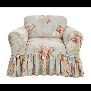 Brand new Waverly armchair slip cover. Still in original package.